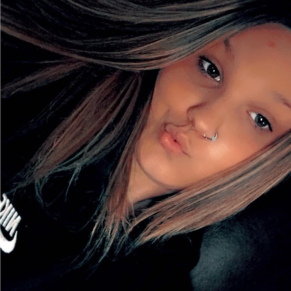 Looki g for great brands and products - Picture 1 of 1